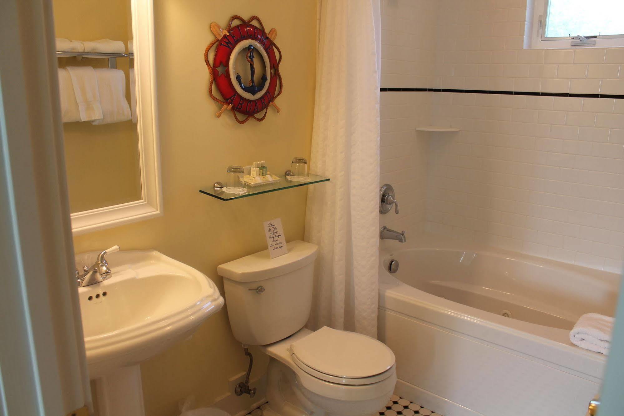 Captain'S Cottage Suites Grand Haven Exteriér fotografie